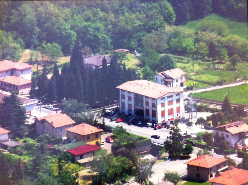 Albergo Cristallo Cittiglio Екстериор снимка